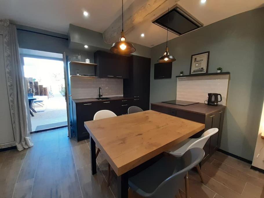 Meuble Avec Terrasse Axe Rennes Saint Malo Holiday home